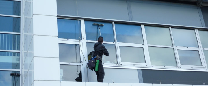High Level Window Cleaners | Reach and Wash Glasgow | Window Cleaners