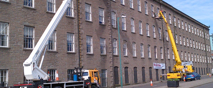 Access Machinery Glasgow | Safe Access Solutions | Scissor Lifts
