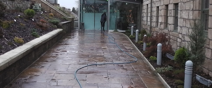  Pressure Washing Glasgow | Window Cleaning Services | Glass Cleaners