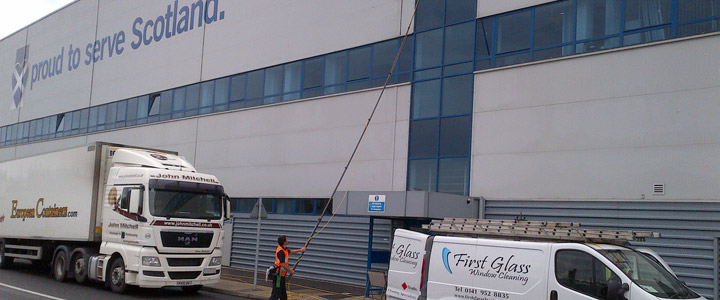 Reach and Wash Glasgow | Cladding Facias Cleaning | High Rise Cleaning